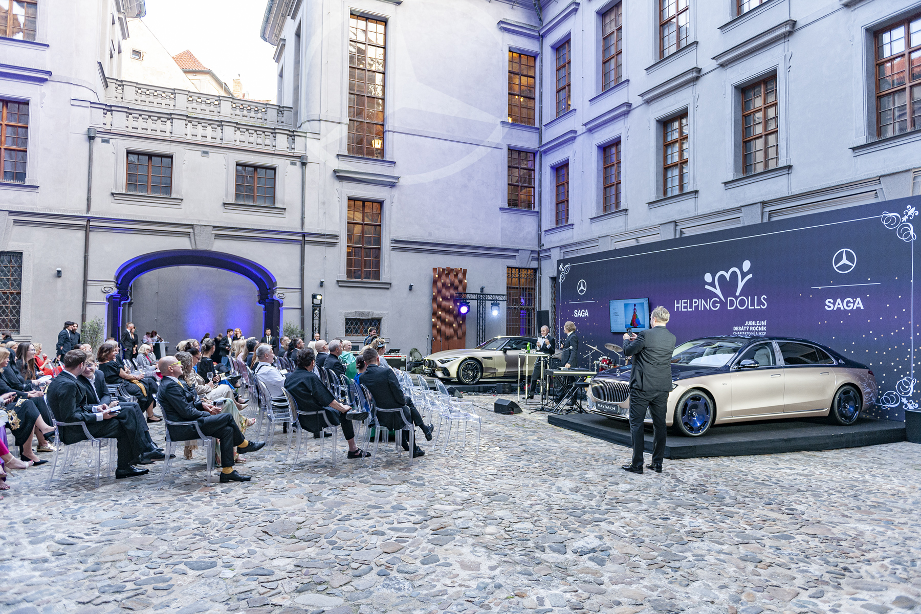 Náš první pražský catering: Galavečer v Clam-Gallasově paláci