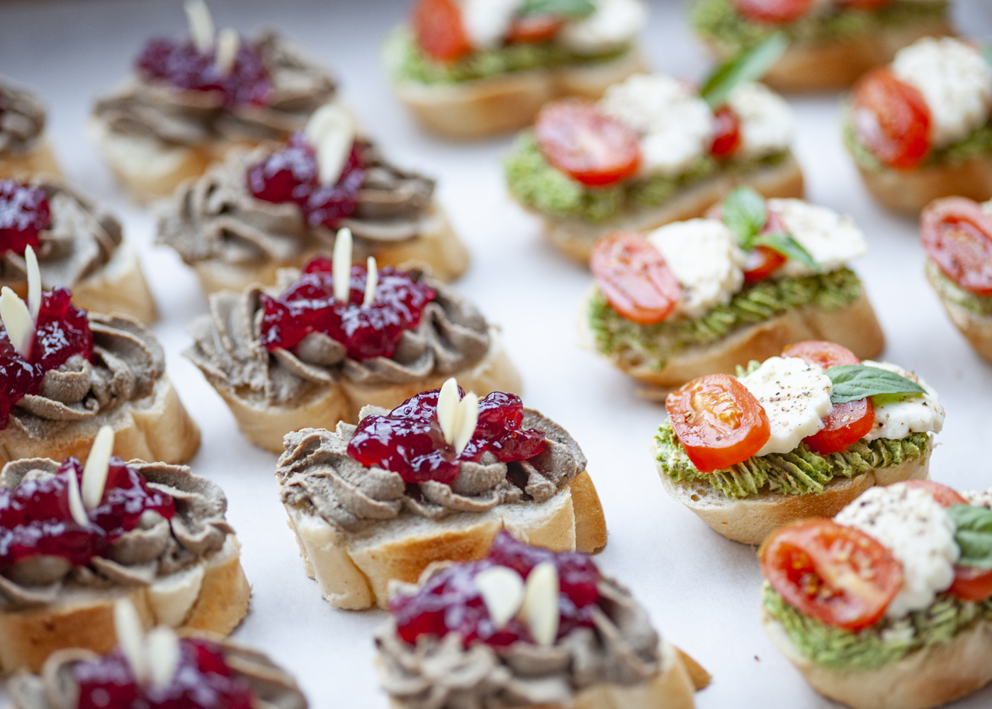 Přijímáme objednávky na Vánoce a Silvestra!