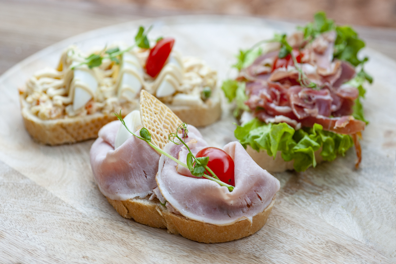 Přijímáme objednávky na Vánoce a Silvestra!